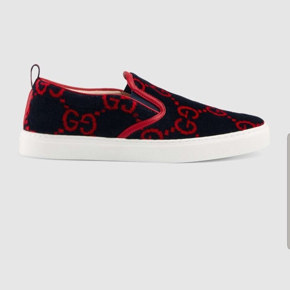 gucci terry cloth slip on